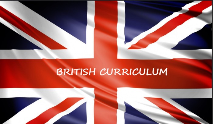 Montessori vs British Curriculum