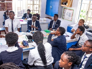 Almond College Ajah