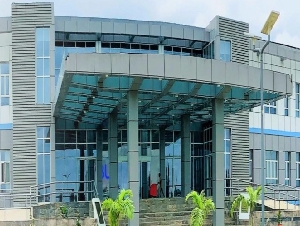Baze University