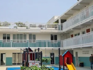  The Lycée Français Louis Pasteur de Lagos