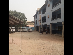 Redeemer's International School