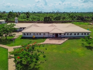 Vine Crest College