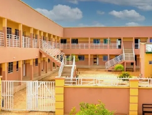 Alma'arif College of Health Sciences and Technology